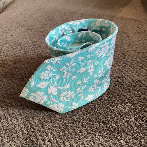 Paul Fredrick necktie 100% silk - Picture 11 of 11